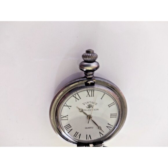 Beautiful Vintage Collection New York Skyline Quartz Pocket Watch New Battery - Picture 4 of 14